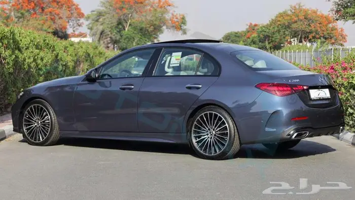 2026 مرسيدس C200 AMG بريميوم خليجي اصفار ضمان الوكيل 5