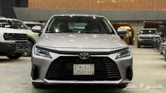 تويوتا يارس Y 2023 ( كاش و أقساط ) 0