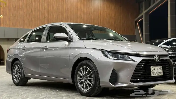 تويوتا يارس Y 2023 ( كاش و أقساط ) 2