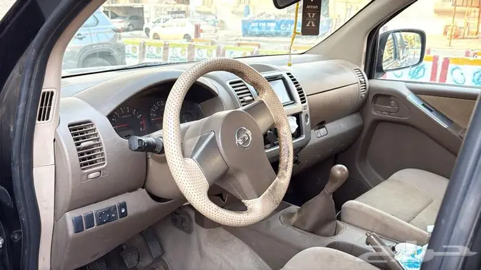 وانيت نسيان نفارا 2010 اسود 5