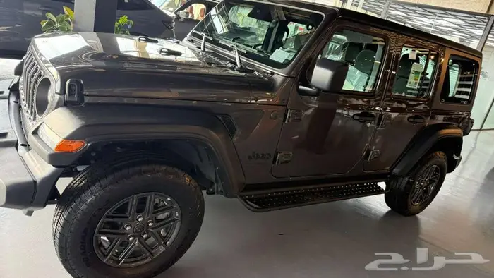 جيب رانجلر سبورت 2025 عرض خاص 13