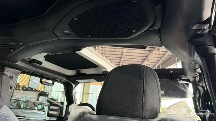 جيب رانجلر سبورت 2025 عرض خاص 11