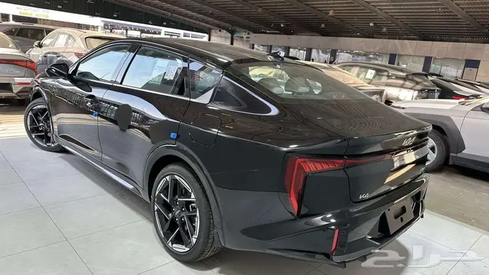 كيا K4استاندر ونص فل موديل 2026 عروض مميزه للكاش والتقسيط 13