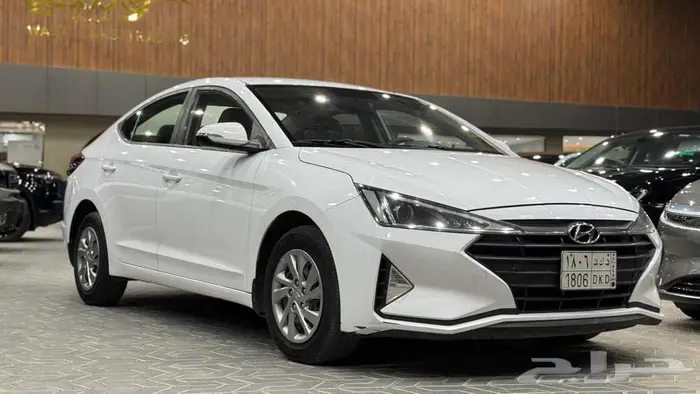 هيونداي النترا 2020 لون أبيض 2