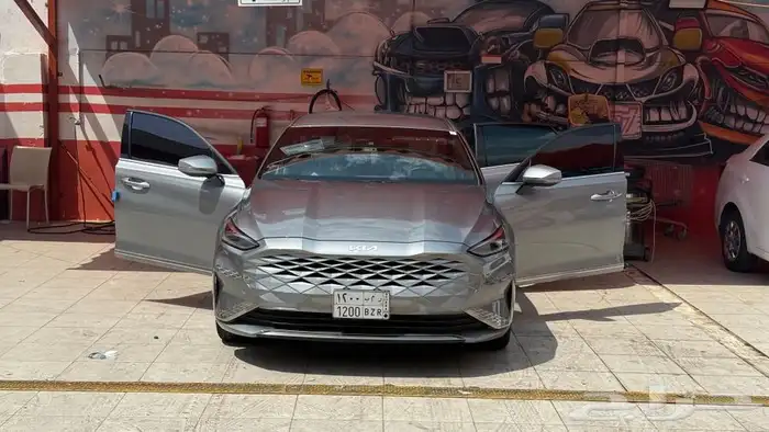 كيا K8 ستاندر 2024 رمادي 2