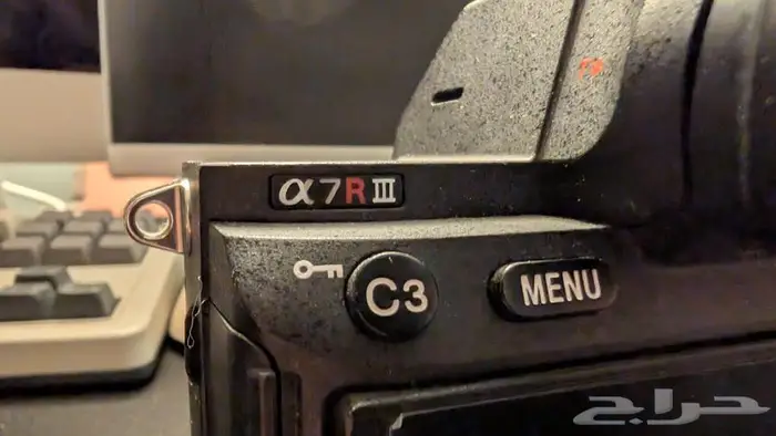 سوني Sony A7R III بحالة الجديدة مع عدسات فاخرة 6