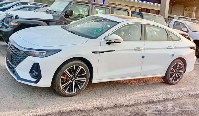 شيري اريزو 8 لاكجيري 2025 0