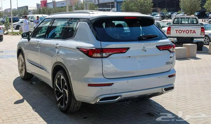 ميتسوبيشى اوتلاندر بريميو7راكب 2025 كاش واقساط 17