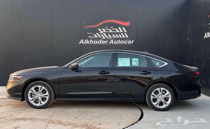 هوندا اكورد 2025 3