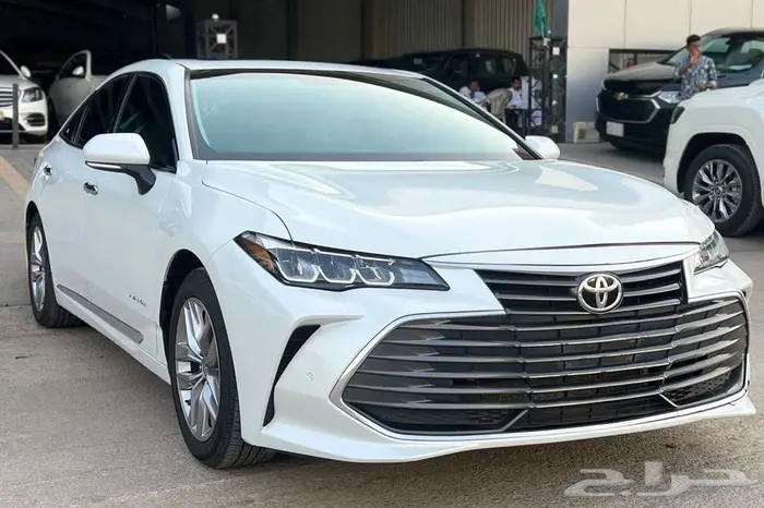 تويوتا افالون تورنق موديل 2022-معرض خلف للسيارات 2