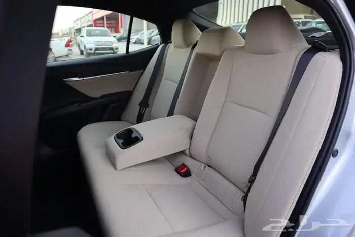 تويوتا كامري E بنزين 2025 سعودي اقل سعر 11