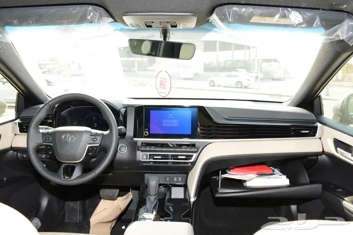 تويوتا كامرى 2025 LE هايبرد بانوراما بالنقد والتقسيط 5