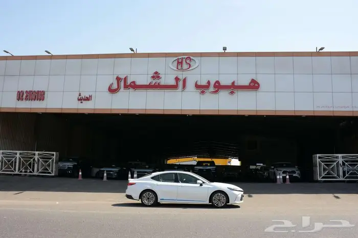 تويوتا كامرى 2025 LE هايبرد بانوراما بالنقد والتقسيط 1