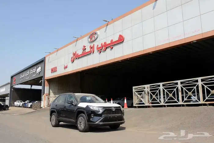 تويوتا راف فور 2025 XLE بنزين فتحة بالنقد والتقسيط 0