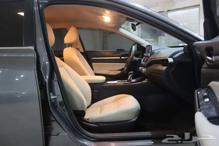 نيسان ألتيما 2021 رصاصي بوية بلدها بطاقة جمركيه أمريكي 58