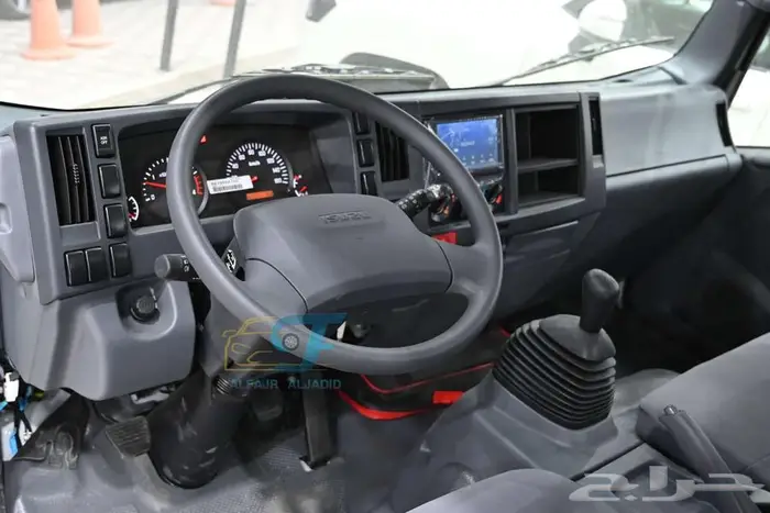 ايسوزو دينا 2025-متوفر 4طن - 5 طن شاص طويل 6