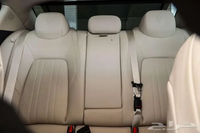 مازيراتي جيبلي GT HYBRID 2022 13