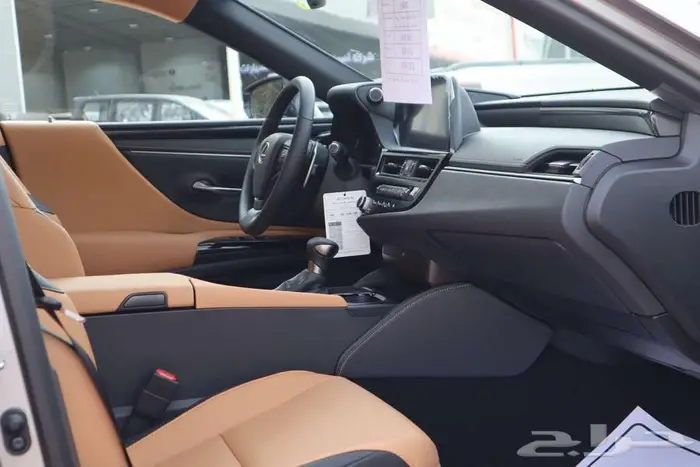 لكزس ES250 ستاندر 2025 سعودي مبيعات البنوك 15