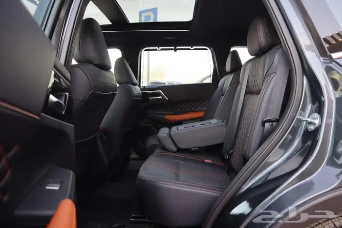 ميتسوبيشي اوتلاندر 2025 فل كامل متوفر كل الألوان والفئات 24