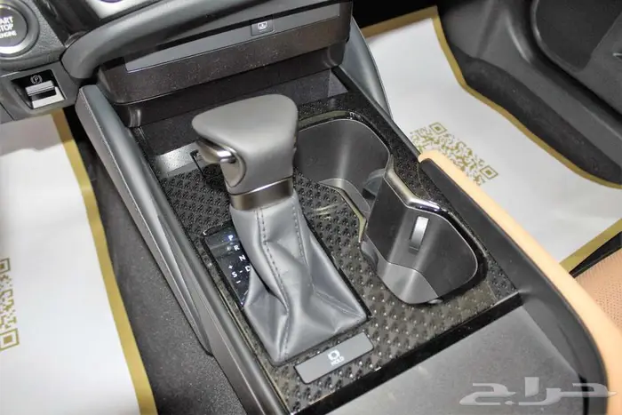 لكزس - ES250 AA -خليجي-2025-جناح-تشغيل عن بعد-ازياق جانبيه 5