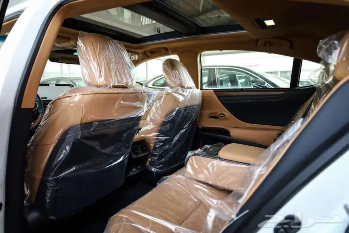 لكزس CC ES -350 بلس فل كامل موديل 2025 - بريمي 10