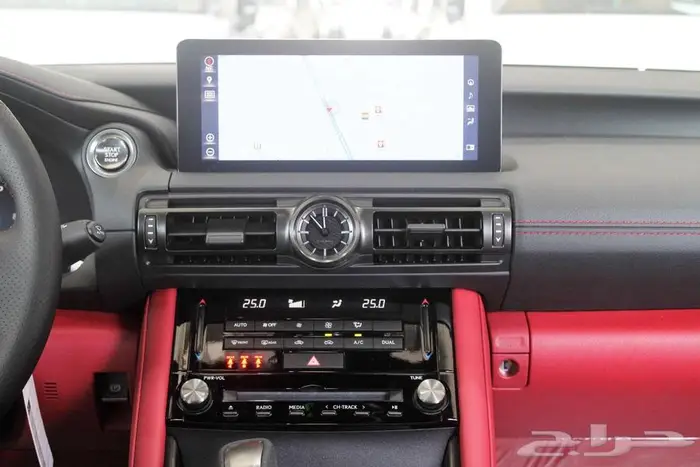 لكزس - is 350 - F Sport - فل كامل - خليجي - 2025 15