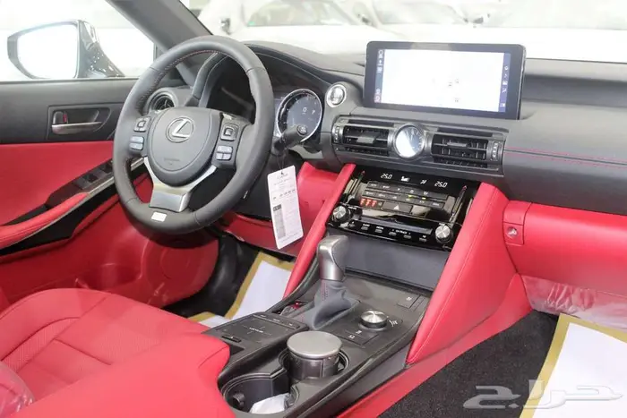 لكزس - is 350 - F Sport - فل كامل - خليجي - 2025 19