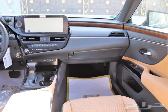 لكزس - ES 250 - لاكجيري - نص فل - خليجي -2025 10