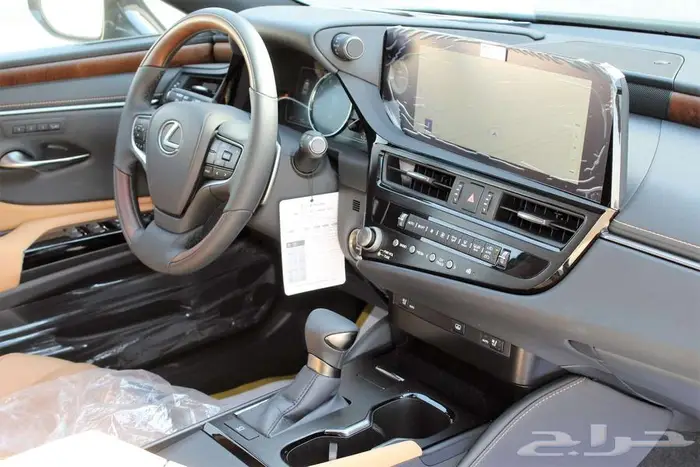 لكزس - ES 250 - لاكجيري - نص فل - خليجي -2025 12