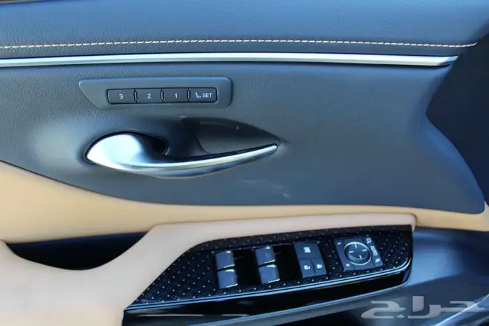 لكزس - ES 250 - لاكجيري - نص فل - خليجي -2025 13