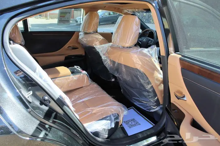 لكزس - ES 250 - لاكجيري - نص فل - خليجي -2025 16