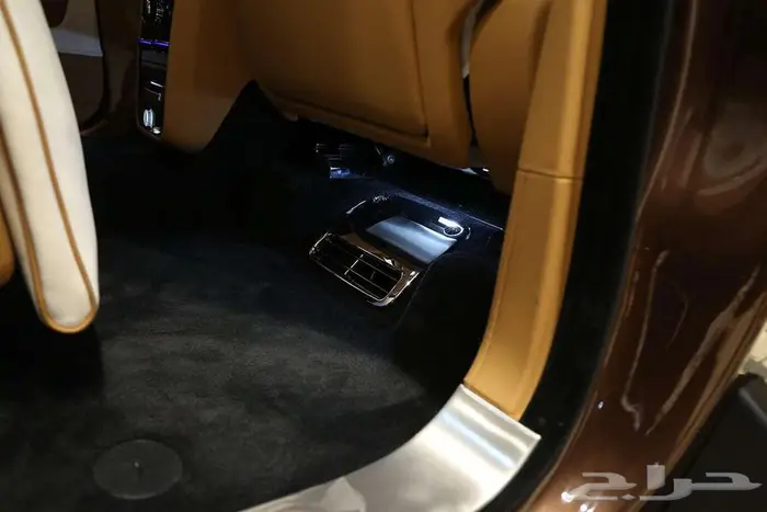 رولز رويس كولينان 2023 قمة الفخامة على الطرقات 14