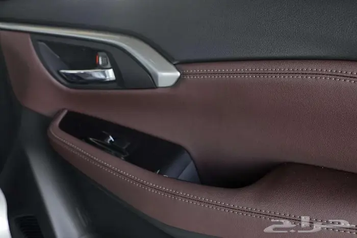 تويوتا اوربان كروز فل كامل GLX 2025 السعر75000شامل الضريبه 11