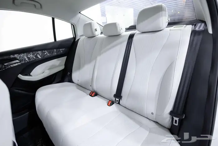 ام جي 5 ستاندر الشكل الجديد 2025 كاش واقساط 20