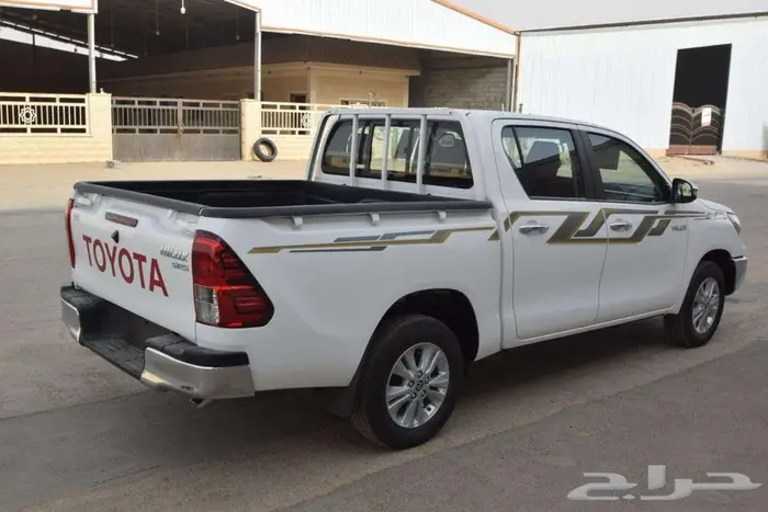 هايلوكس غمارتين بدون دبل 2025 اتوماتيك بنزين جنوط كاش واقساط 3