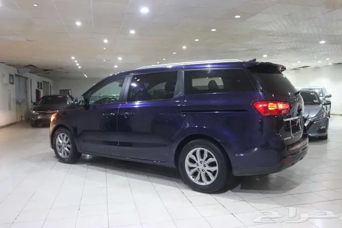 كيا كارنيفال 2020 ازرق بطاقة جمركية 12