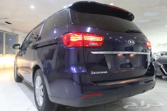 كيا كارنيفال 2020 ازرق بطاقة جمركية 21