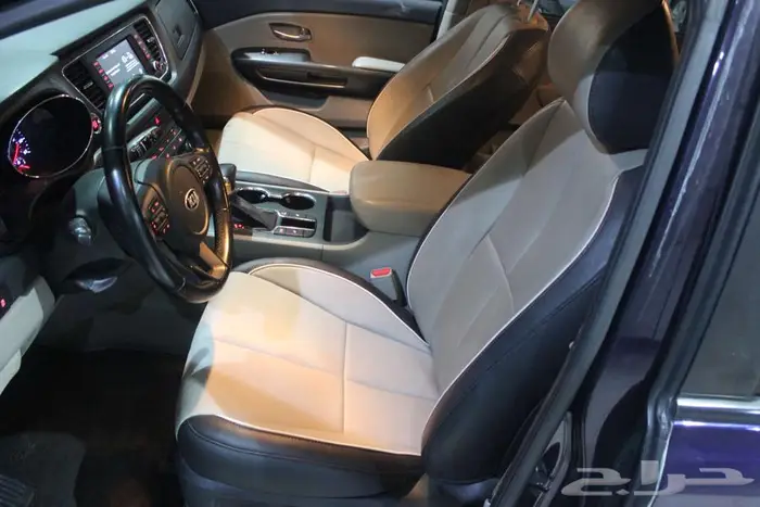 كيا كارنيفال 2020 ازرق بطاقة جمركية 33