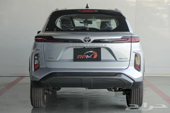 تويوتا اروبان كروز 2025 فل كامل بسعر 75000 ملوحه 4