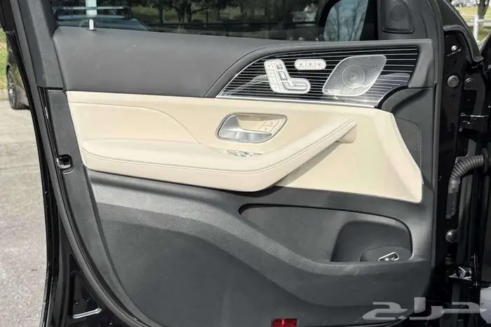 مرسيدس بنز GLE 53 2025 بسعر لقطه 11