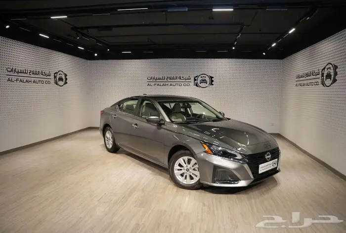 نيسان التيما 2.5 بفئات متعددة 2026 1