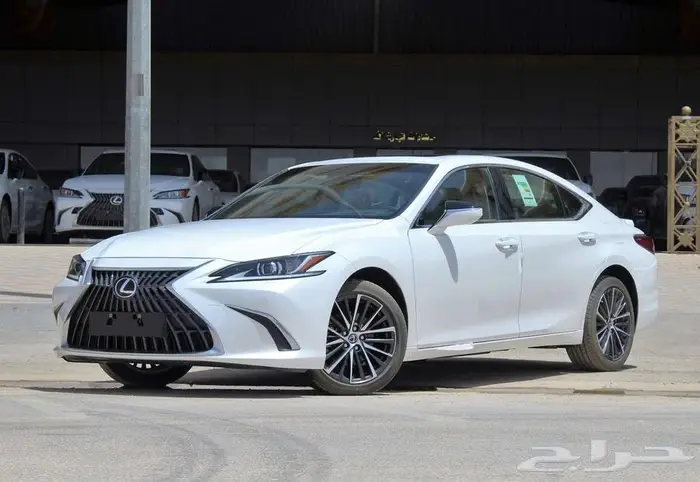 لكزس _ ES300 BH _ نص فل _ 2025_ عرووض _ 189900 شامل 5