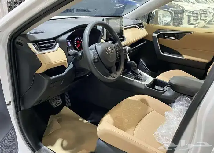 راف فور فتحه XLE هايبرد 2025 7