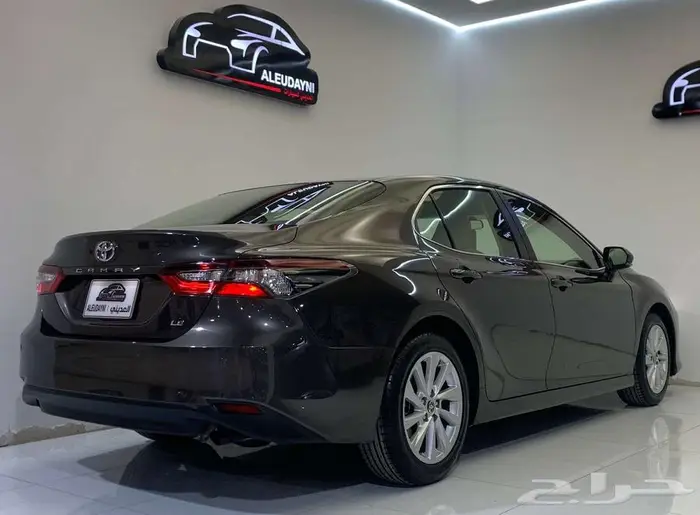 تويوتا كامري 2022 LE 4