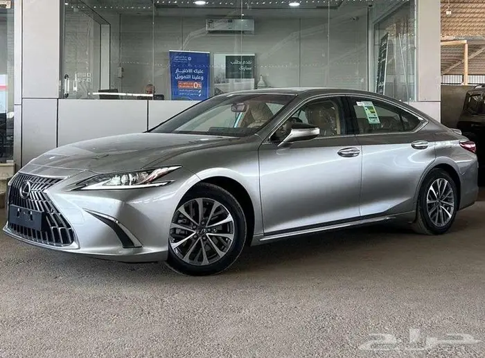 لكزس ES350فئةCA الساير موديل2025جميع الالوان لدى الفريدي 0