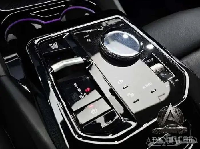 BMW 520 mkit 2025 Black Edition 9