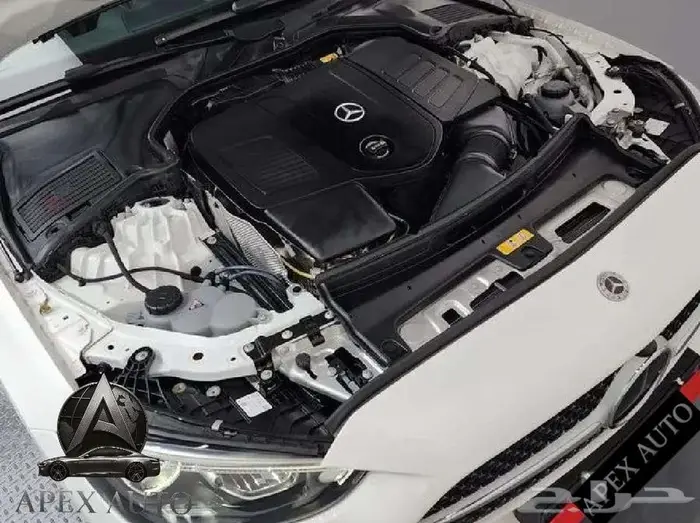 مرسيدس 2025 C200 AMG Line اصفار 4