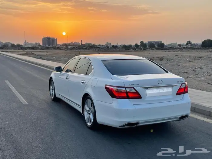 لكزس 460 لارج ابيض لؤلؤي 0