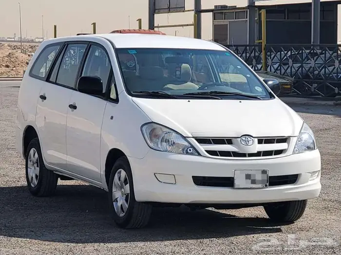 تويوتا انوفا 2009 3