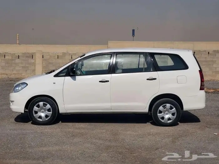 تويوتا انوفا 2009 5